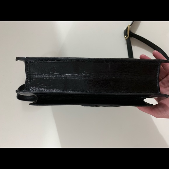 Authentic Yves Saint Laurent vintage lizard embossed leather shoulder bag - Picture 14 of 17